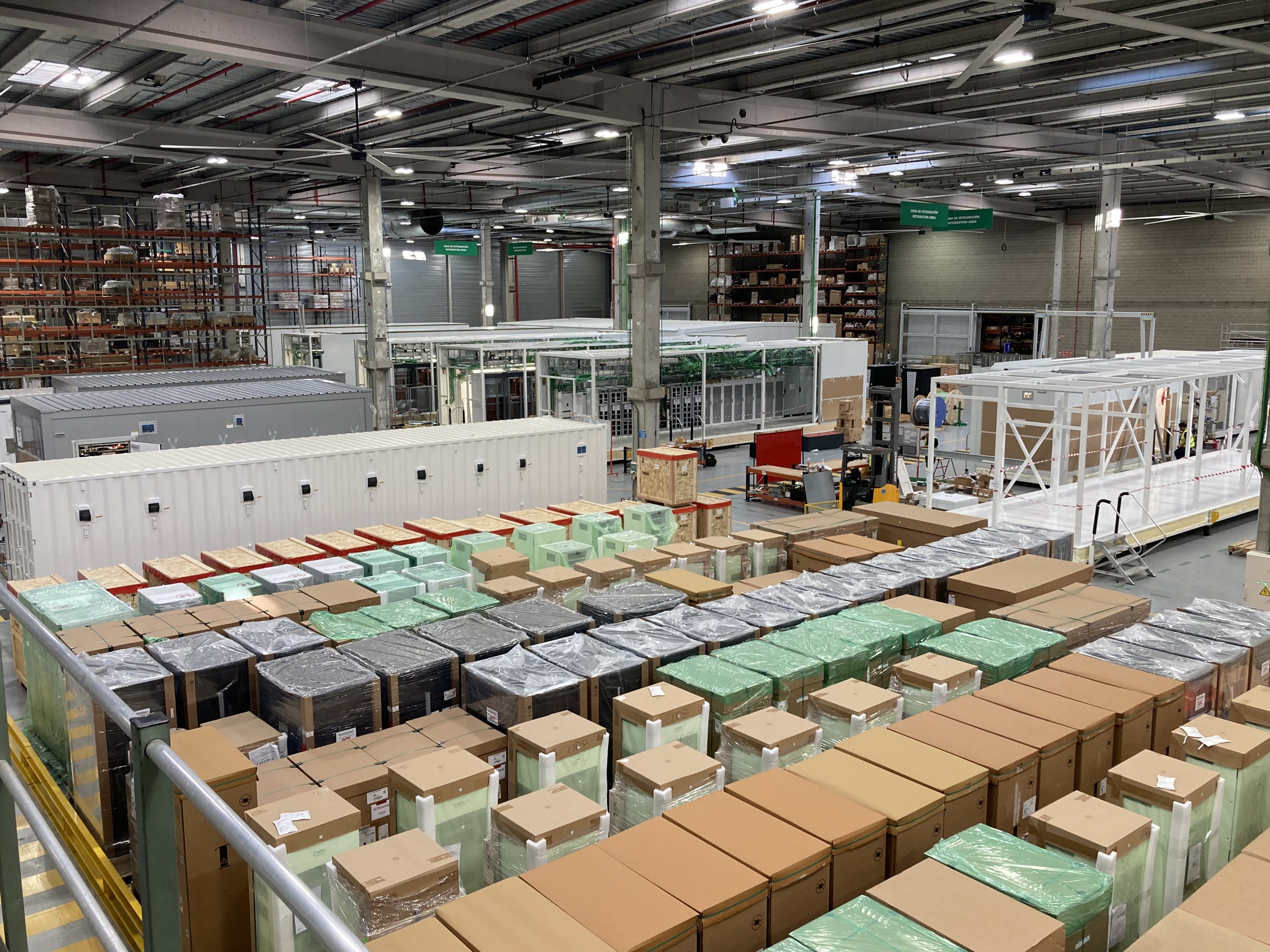 Schneider Electric Increases Production Capacity at its Largest Data Center Factory in Europe